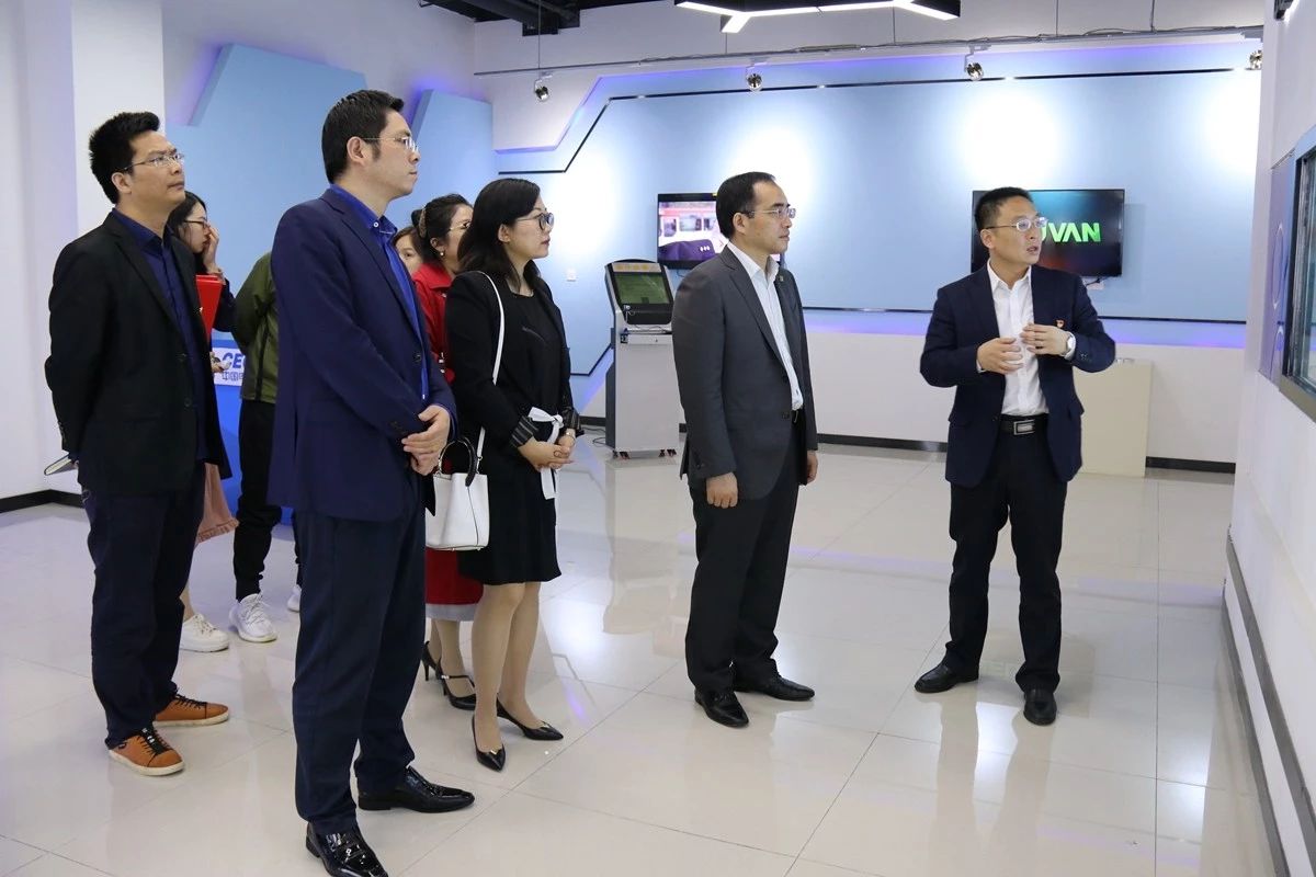 365Ӣ������(����)���޹�˾-Official website