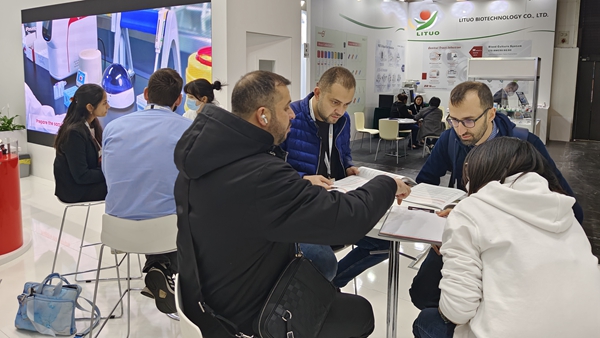 365英国上市(集团)有限公司-Official website