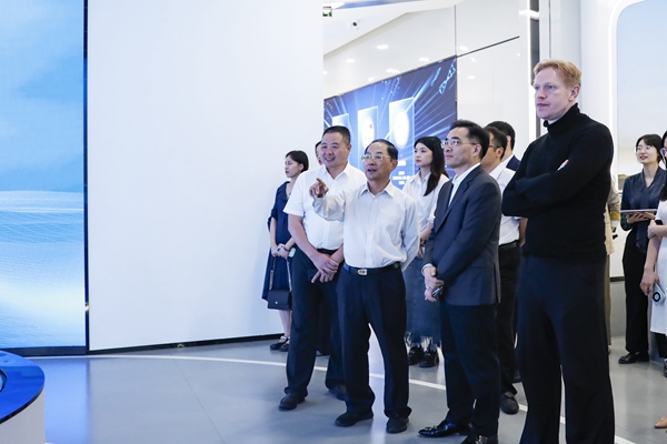 365Ӣ������(����)���޹�˾-Official website