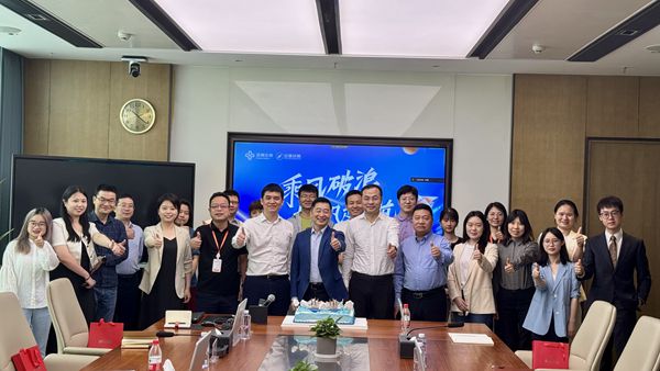 365Ӣ������(����)���޹�˾-Official website